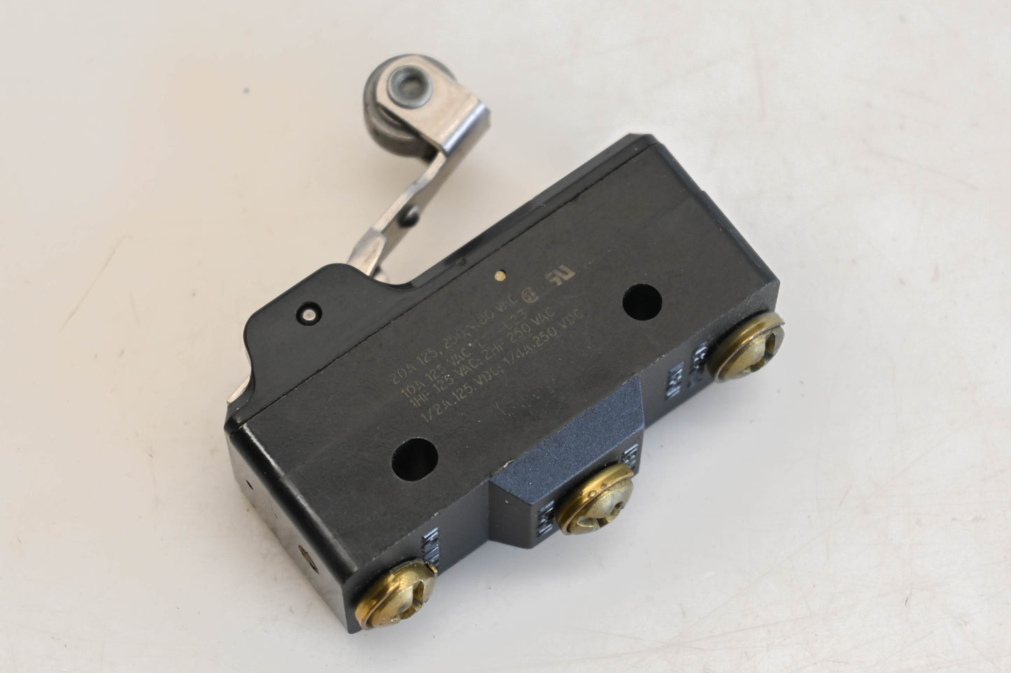 Micro Switch BA-2RV22-A2 20A-125/250/480V / 10A-125V Switch NOS