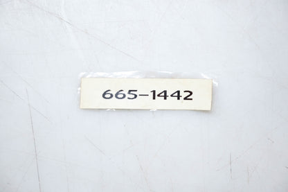 Napa 665-1442, 6651442 Trim Panel Clips Qty 2 NOS