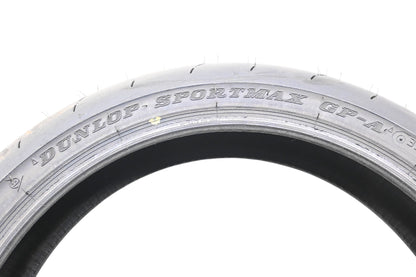 Dunlop 3102-75, D211GP-A Sportmax Front Motorcycle Tire 120/70ZR17 NOS