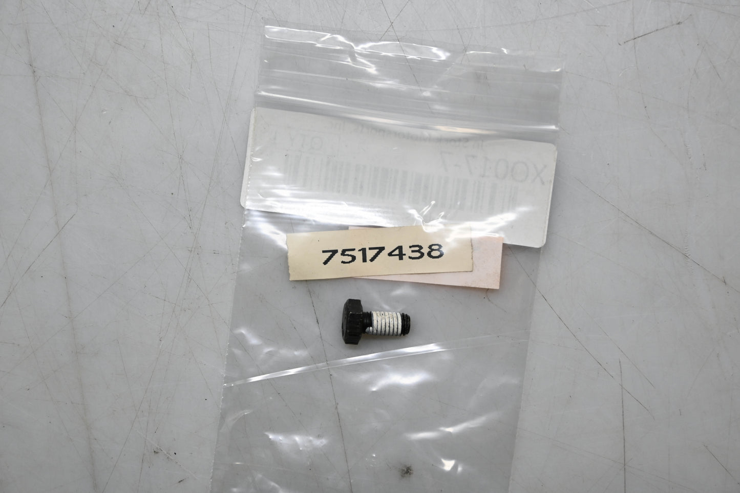 New OEM Polaris 7517438 Hex Head Screw NOS