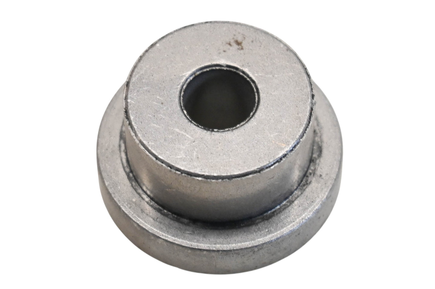 New OEM Briggs & Stratton 1732540SM 0.340 ID x 0.932 OD Spacer NOS