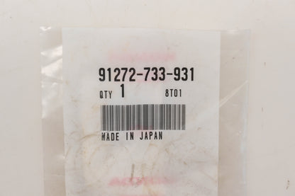 New OEM Honda 91272-733-931 15 x 28 x 7mm Oil Seal NOS