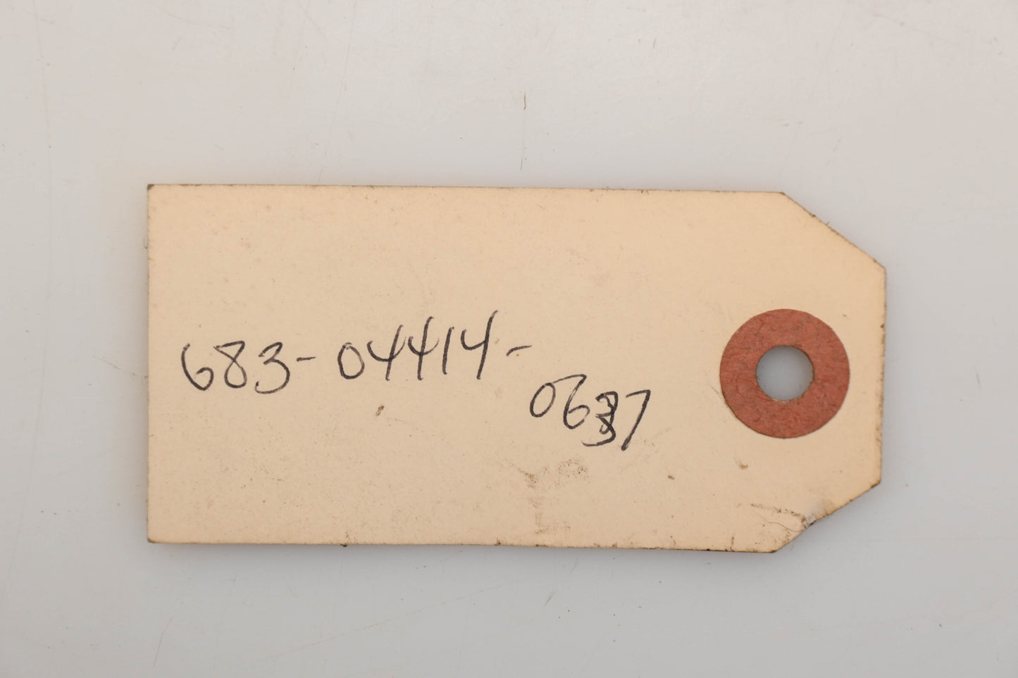 MTD 683-04414-0637 Belt Keeper Guide NOS