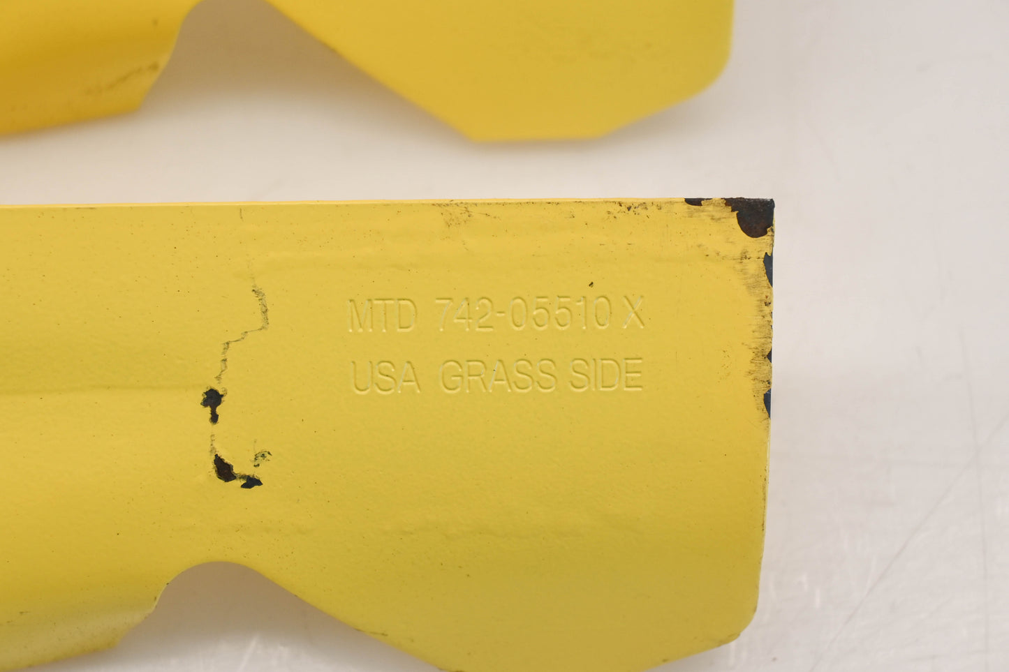 MTD 742-05510X 23-1/4" x 2-3/4" Mower Blades Qty 3 NOS
