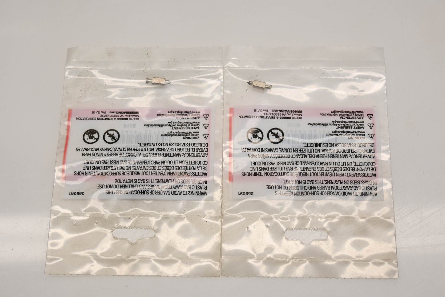 New OEM Briggs & Stratton 231855S Carburetor Float Valve Needles Qty 2 NOS