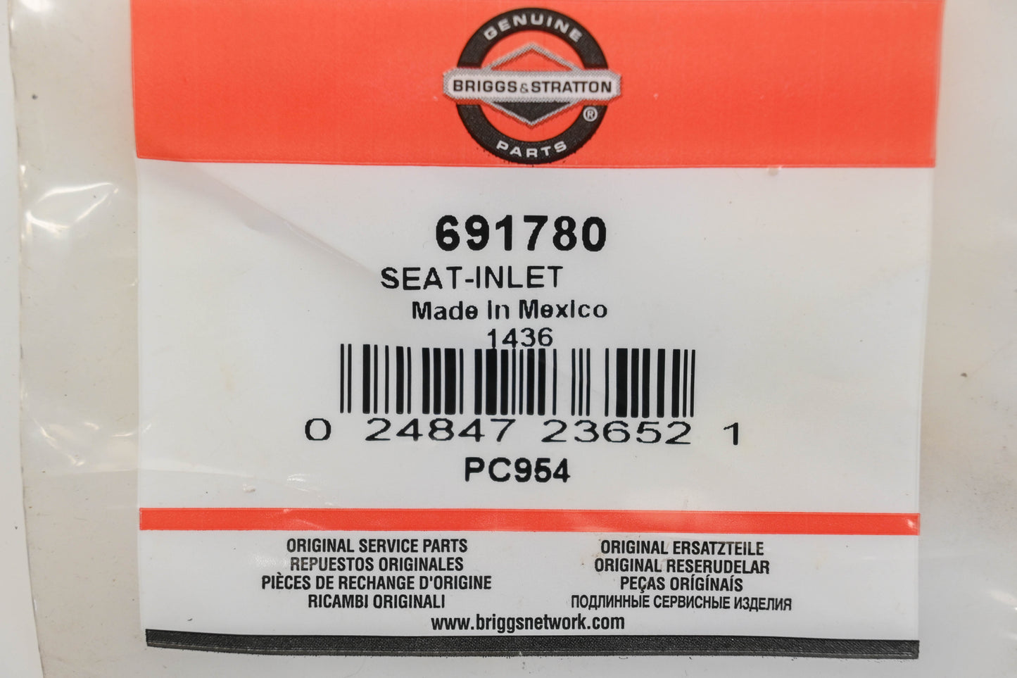 New OEM Briggs & Stratton 691780 Inlet Seat NOS