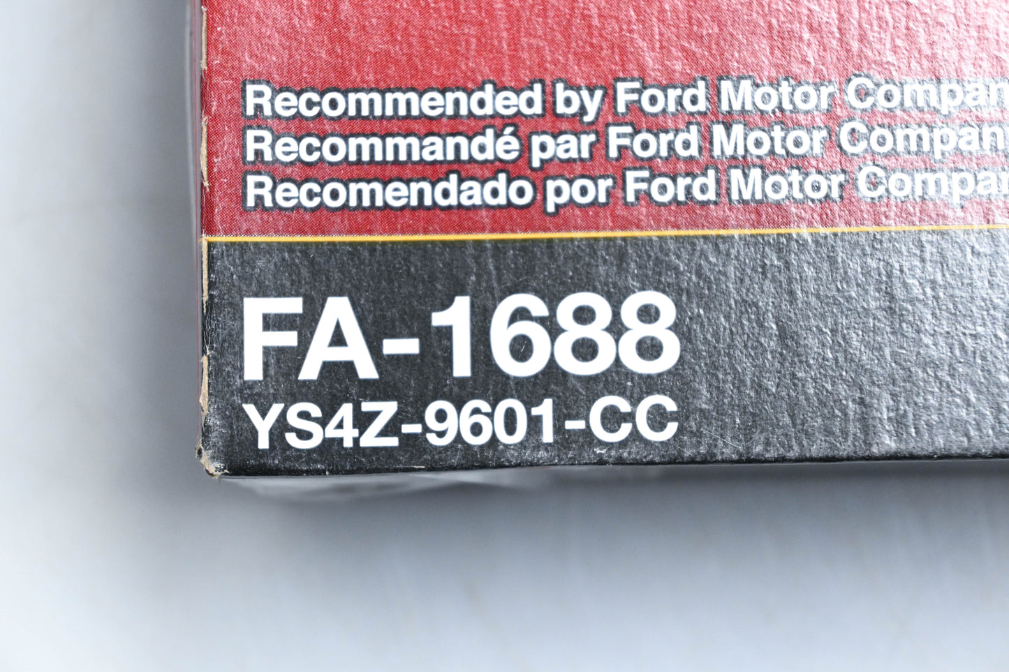 New OEM MotorCraft FA-1688, YS4Z-9601-CC Engine Air Filter NOS