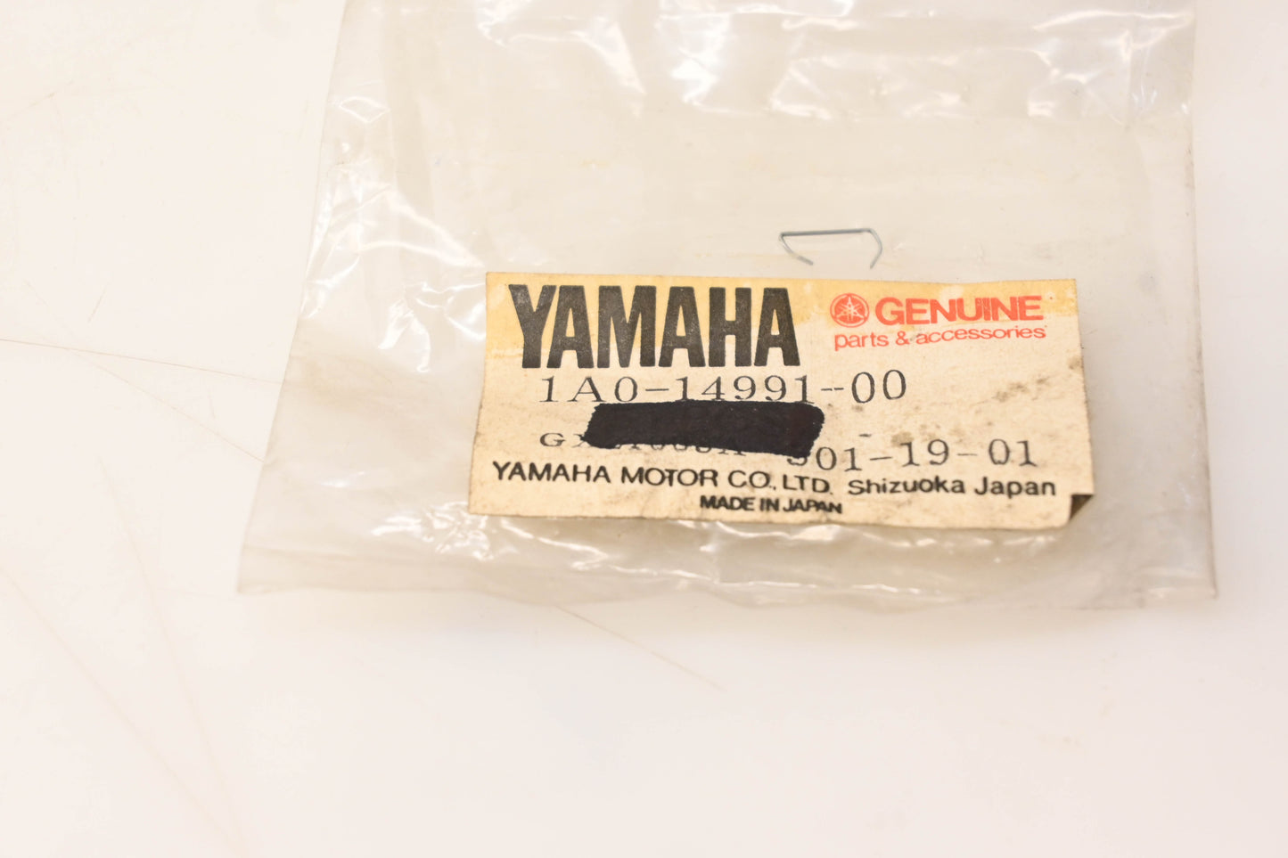 Yamaha 1A0-14991-00-00 Screw NOS