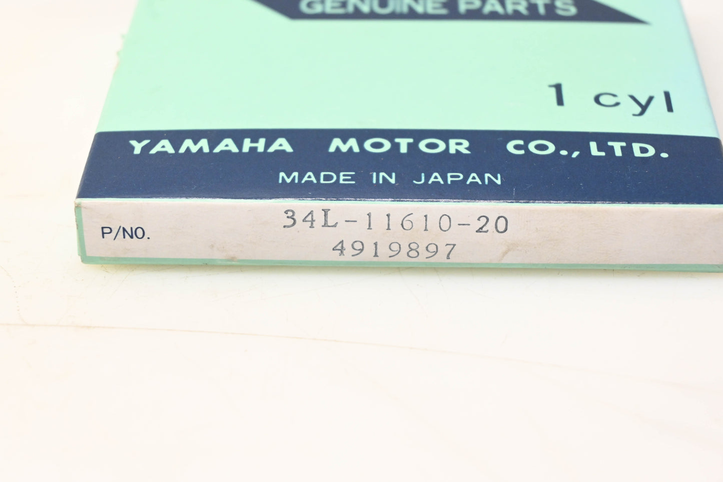 Yamaha 34L-11610-20-00 Piston Ring Kit NOS