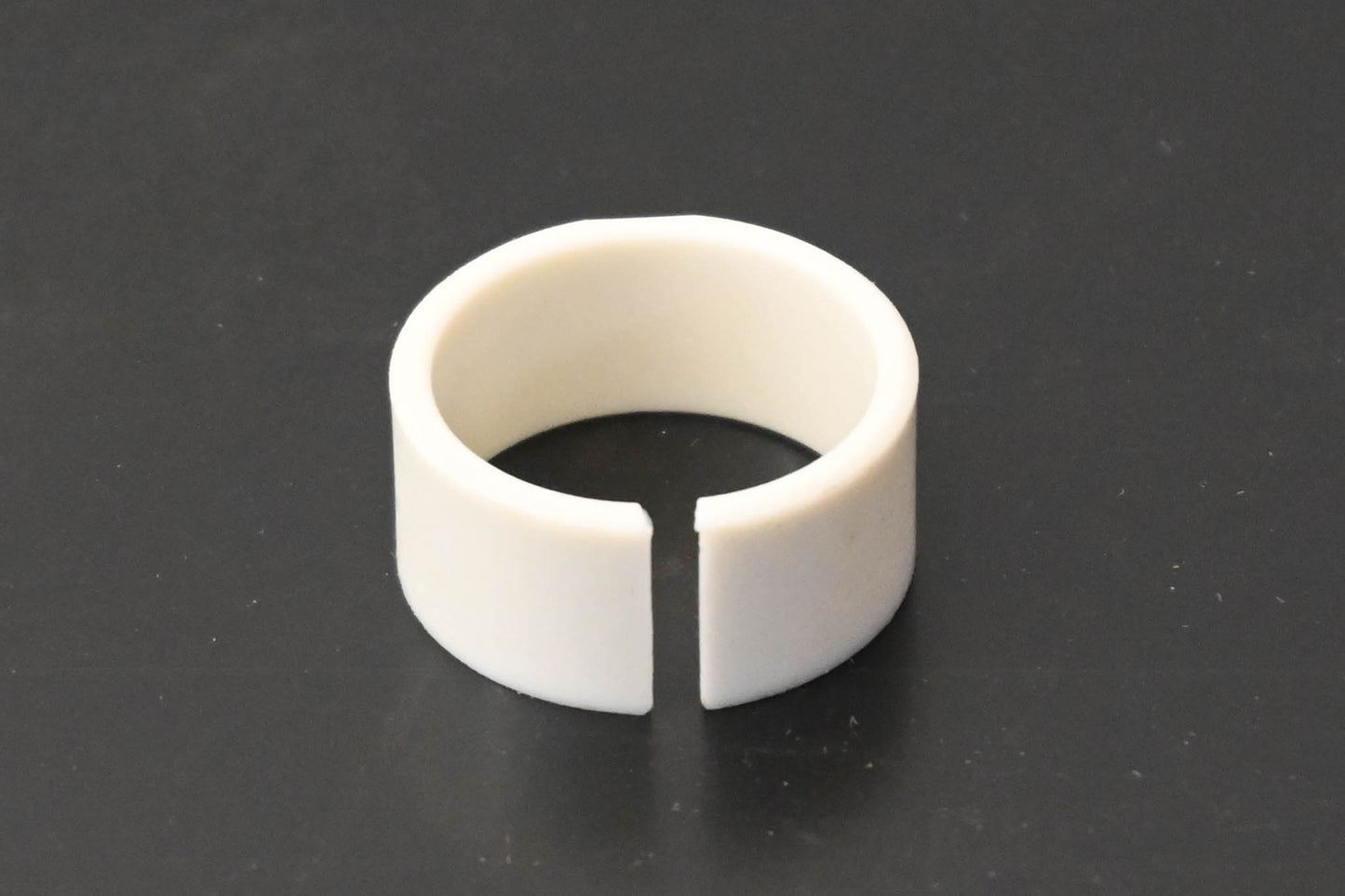 Yamaha 1V3-14271-00-00 Insulator NOS