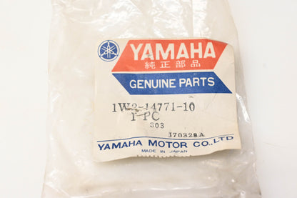 Yamaha 1W2-14771-10-00 Muffler Stay NOS