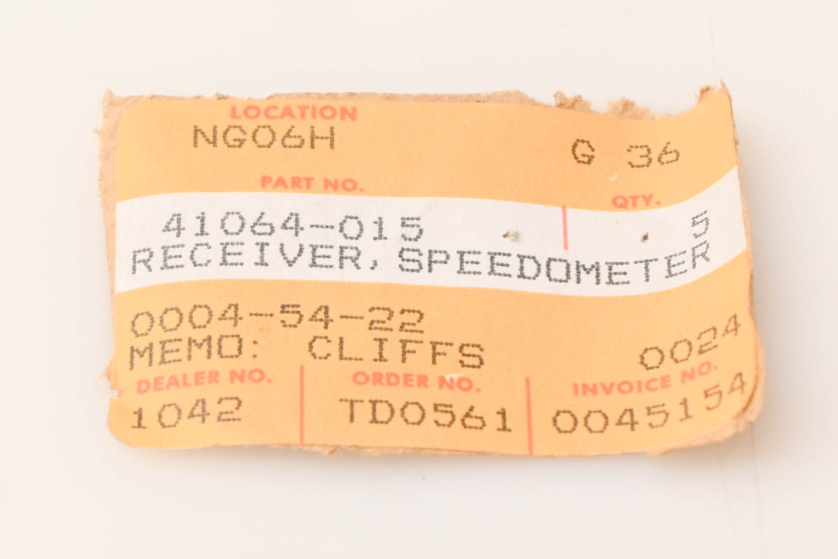 New OEM Kawasaki 41064-015 speedometer Receiver NOS