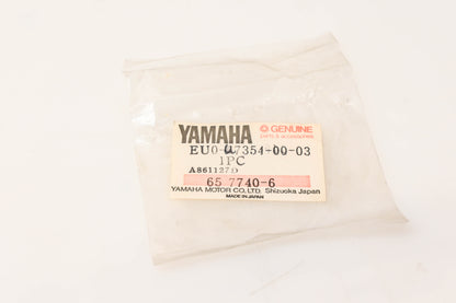 New OEM Yamaha EU0-67354-00-05 Shim NOS