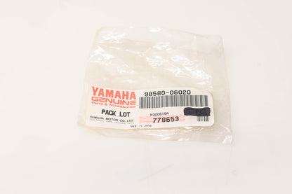 New OEM Yamaha 98580-06020-00 Pan Headed Screw NOS