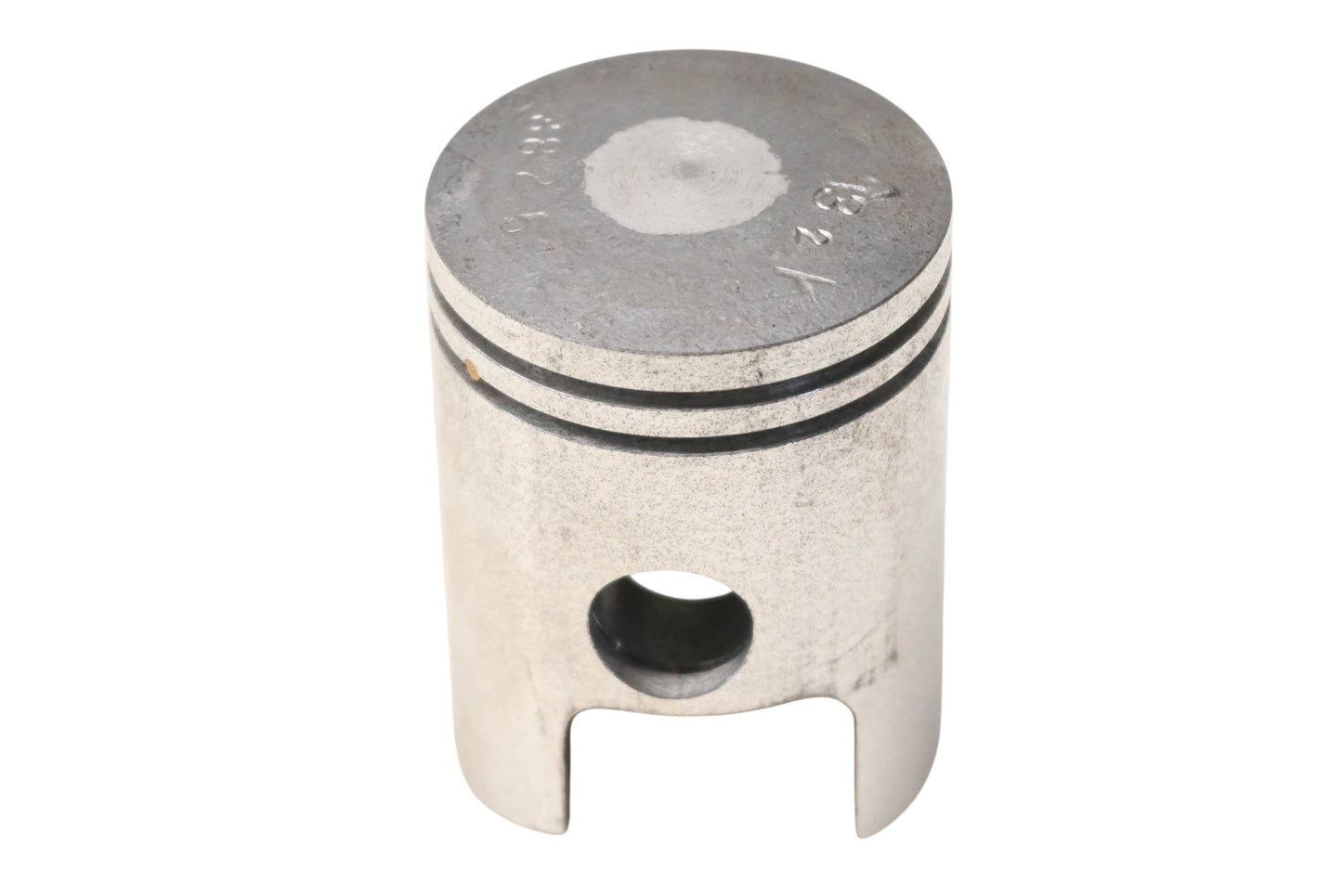 New OEM Yamaha 134-11635-01-00 Piston NOS