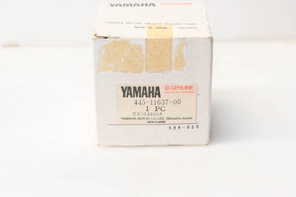 New OEM Yamaha 445-11637-00-00 Piston NOS