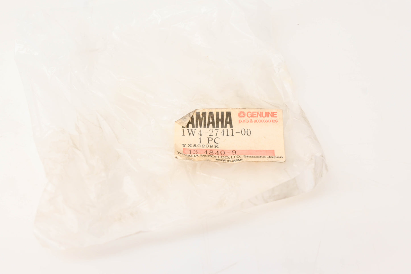 New OEM Yamaha 1W4-27411-00-00 Left Foot Rest NOS