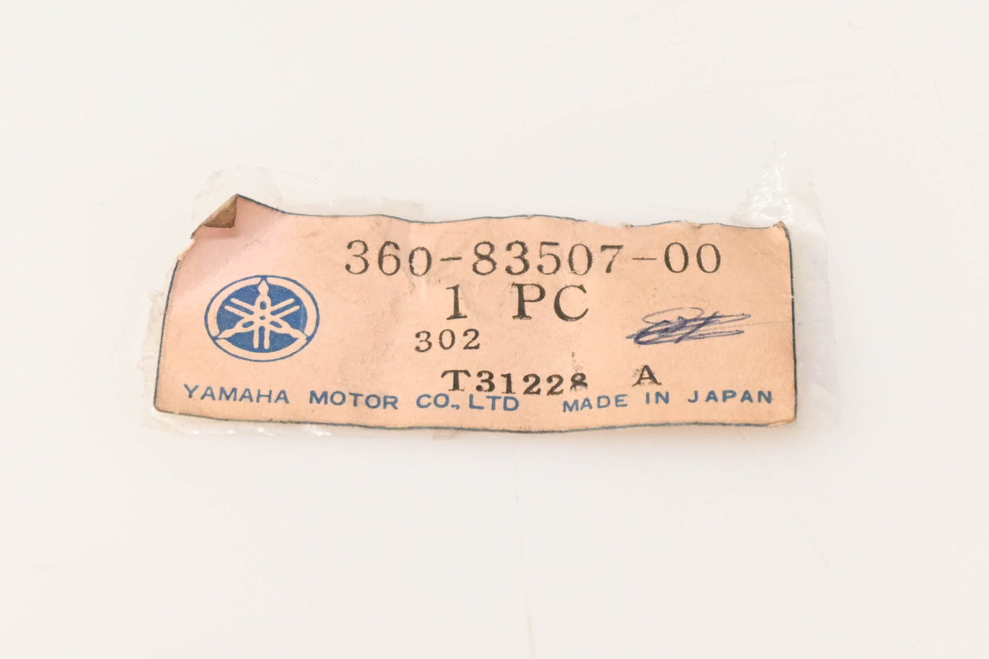 New OEM Yamaha 360-83507-00-00 Speedometer Housing Cover NOS