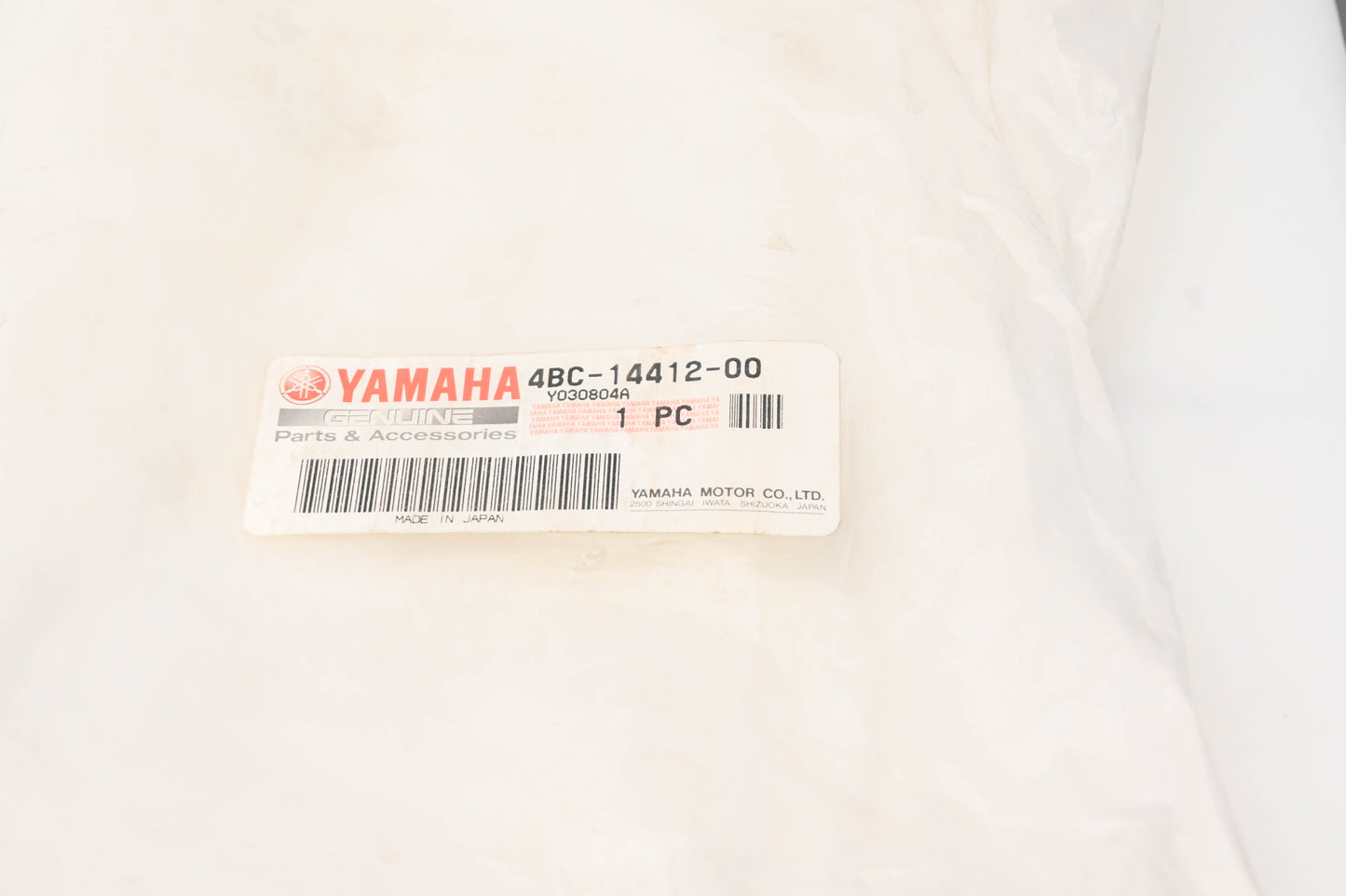 New OEM Yamaha 4BC-14412-00-00 Cleaner Case Cap NOS