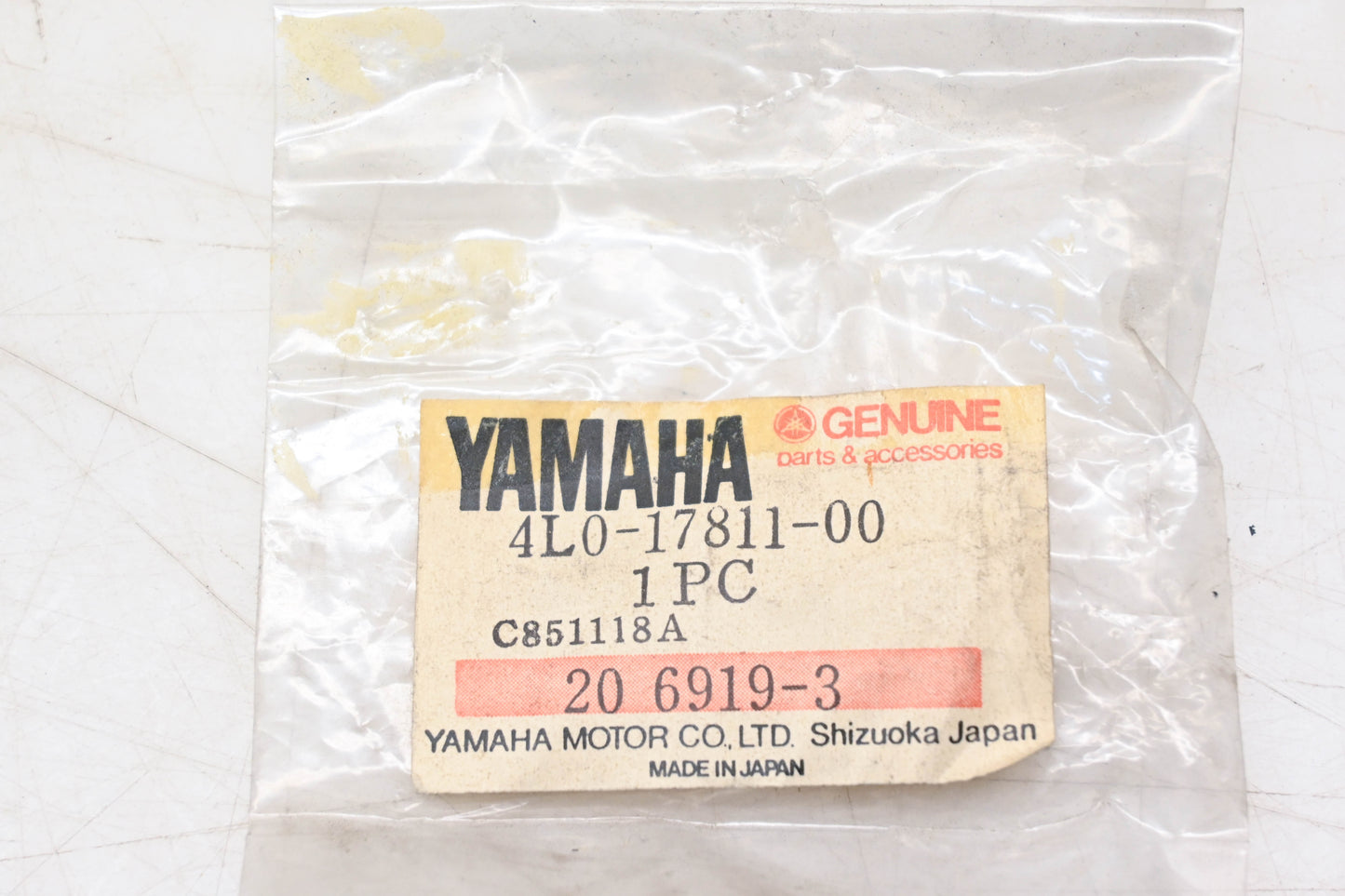 New OEM Yamaha 4L0-17811-00-00 Gear Housing NOS