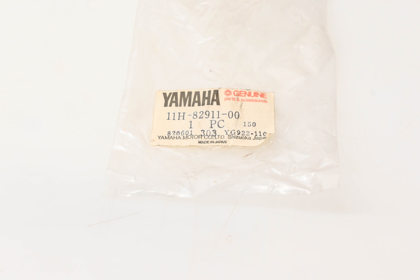 New OEM Yamaha 11H-82911-00-00 Lever Holder NOS