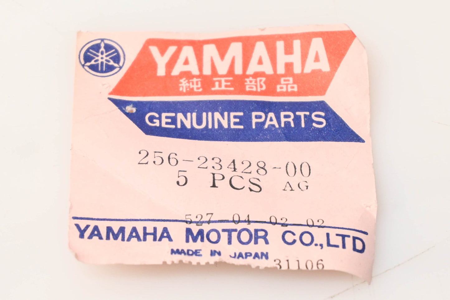 New OEM Yamaha 256-23428-00-00 Damper Spring NOS