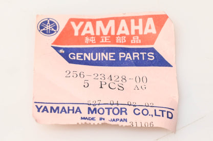 New OEM Yamaha 256-23428-00-00 Damper Spring NOS