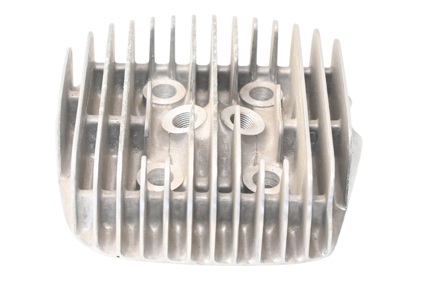 New OEM Yamaha 316-11111-00-00 Cylinder Head NOS