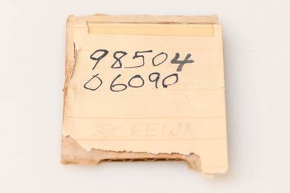 New OEM Yamaha 98504-06090-00 Pan Headed Screw NOS