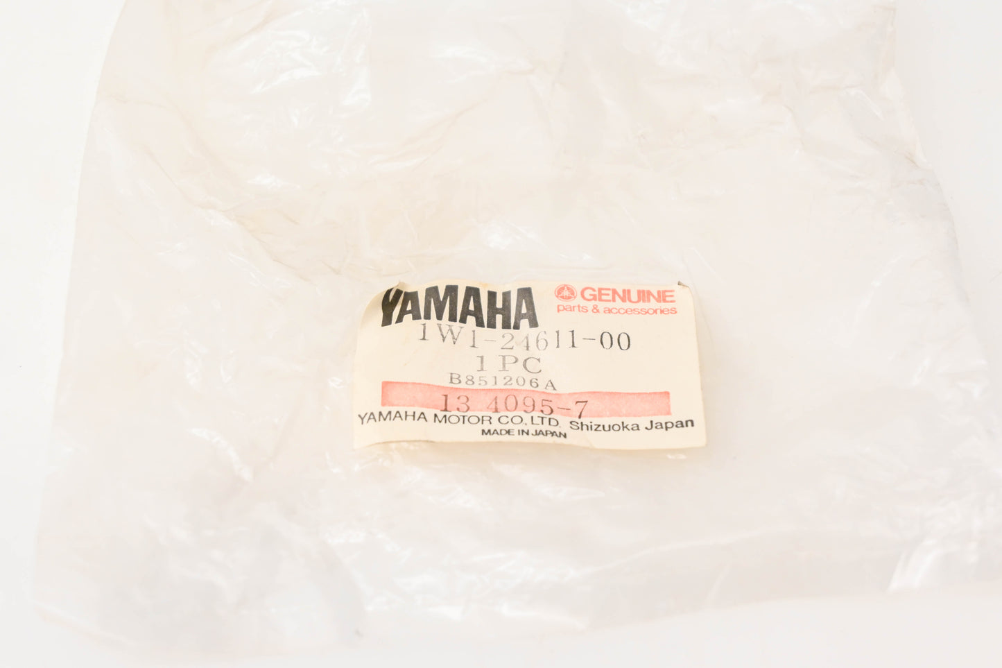 New OEM Yamaha 1W1-24611-00-00 Fuel Tank Cap NOS