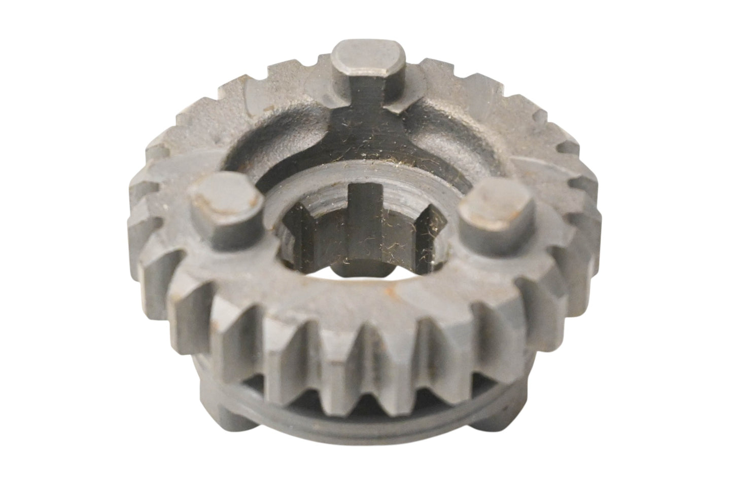New OEM Yamaha 401-17251-00-00 5th Wheel Gear NOS