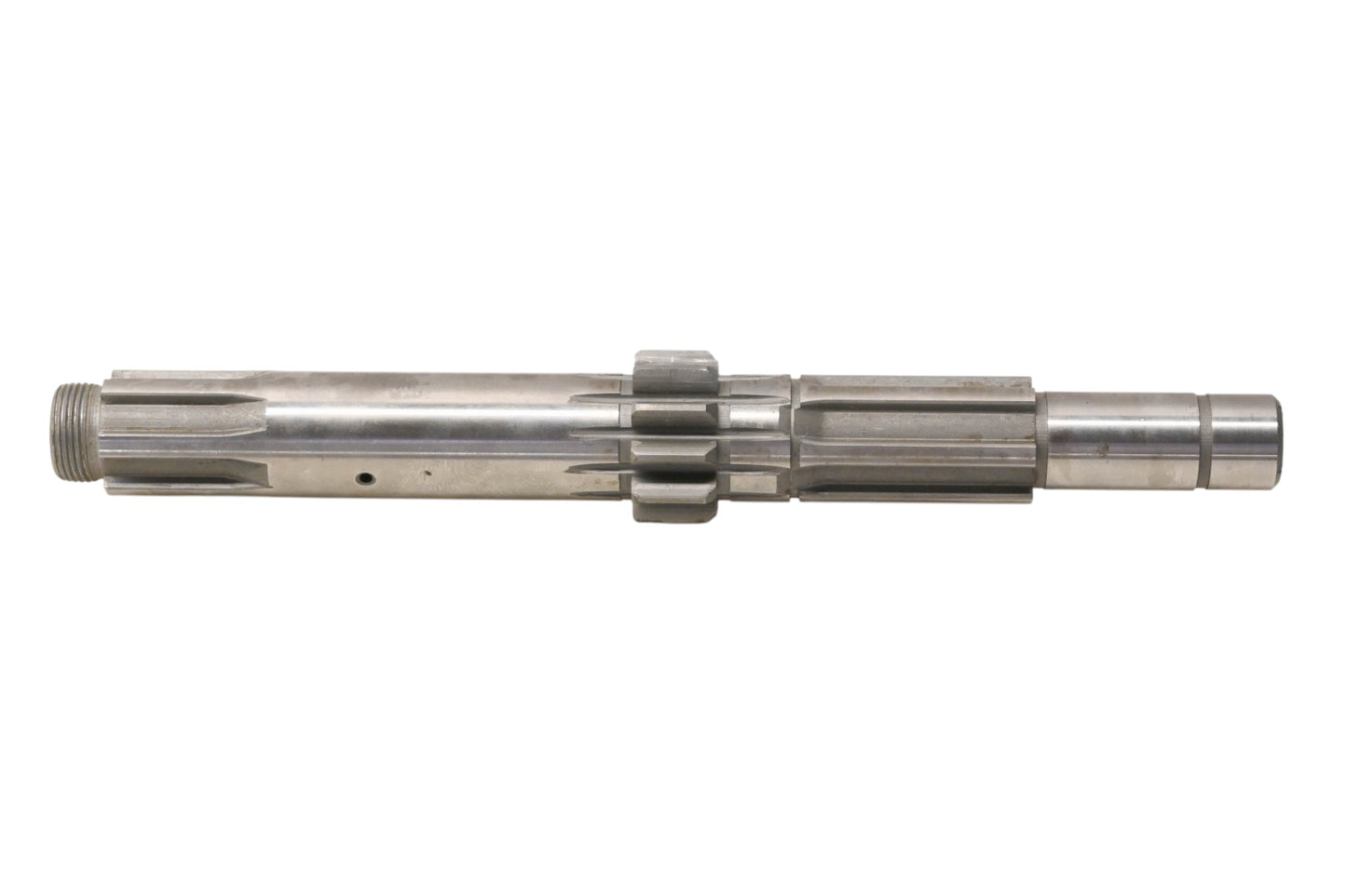 New OEM Yamaha 443-17411-00-00 Main Transmission Axle NOS