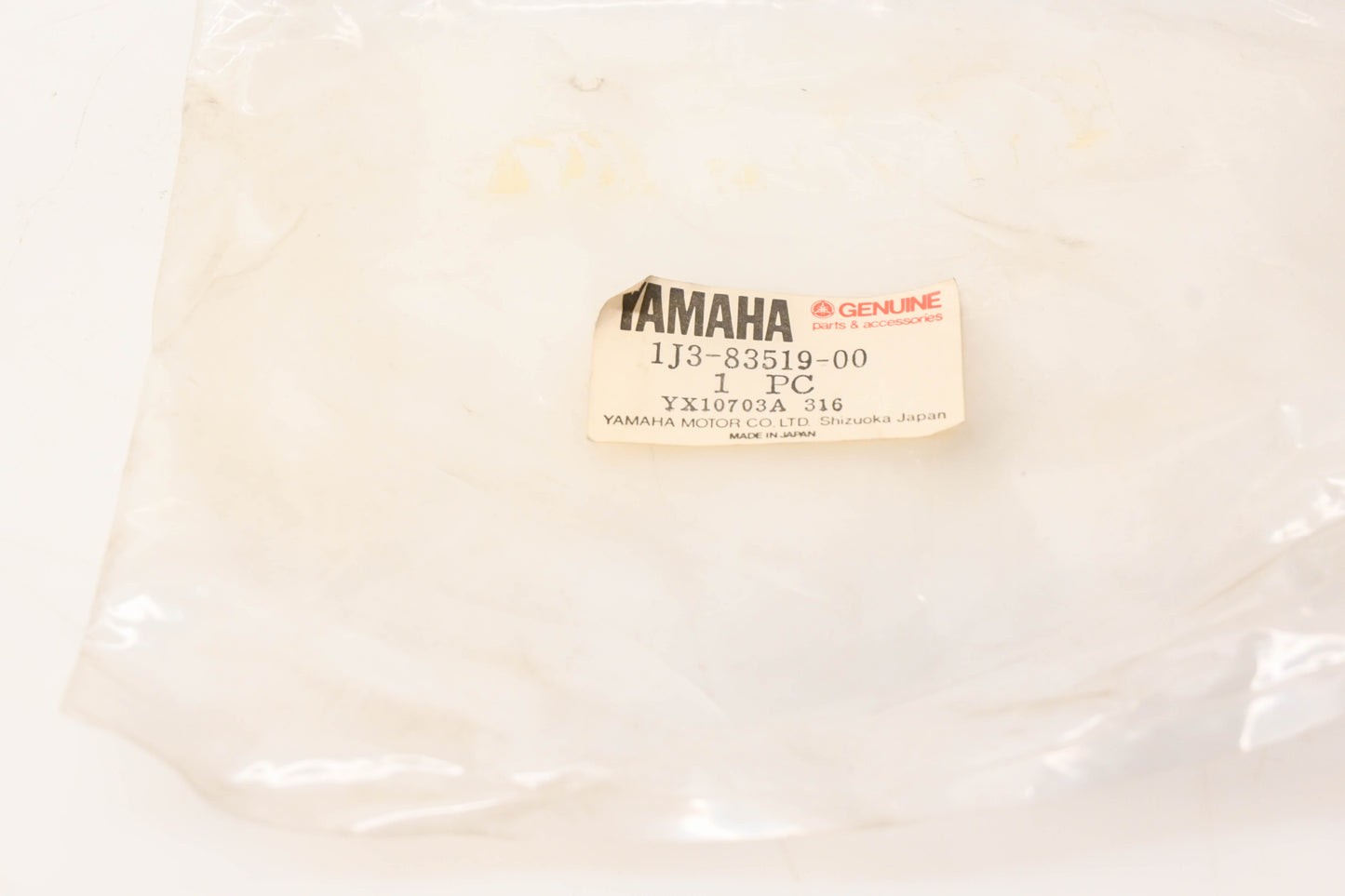 New OEM Yamaha 1J3-83519-00-00 Meter Bracket NOS