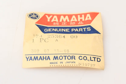 New OEM Yamaha 174-25364-00-00 Damper NOS
