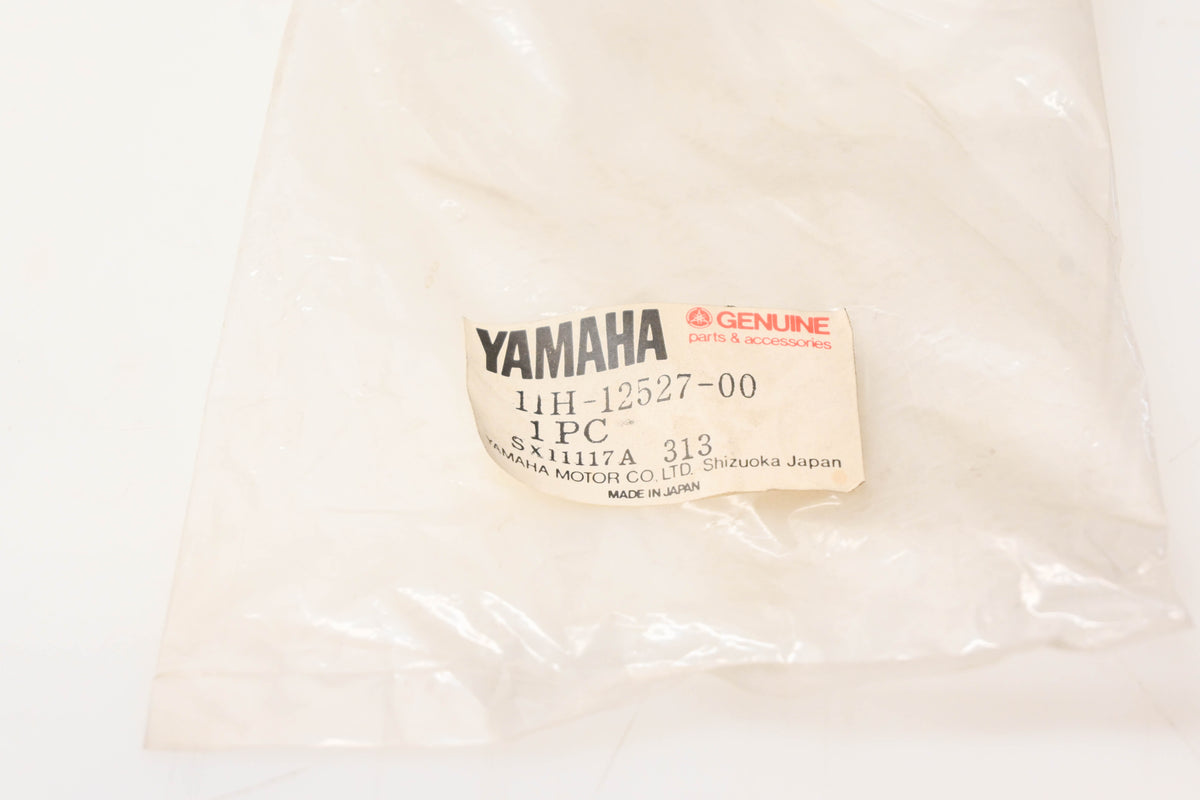 New OEM Yamaha 11H-12527-00-00 Radiator Hose Spring NOS