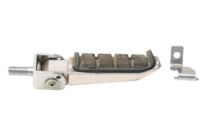 OEM Yamaha 31A-27440-01-00 Foot Rest