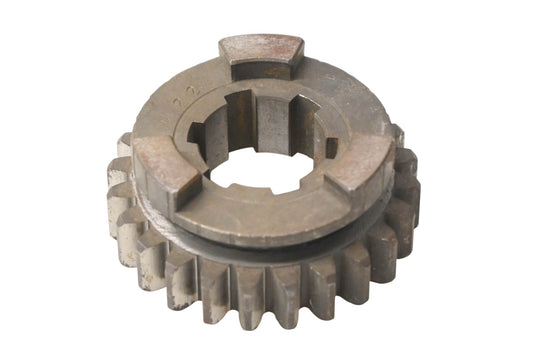 New OEM Yamaha 156-17241-00-00 4th Wheel Gear NOS