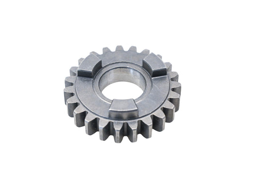 New OEM Yamaha 437-17141-00-00 4th Pinion Gear NOS