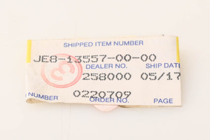 New OEM Yamaha JE8-13557-00-00 Gasket NOS
