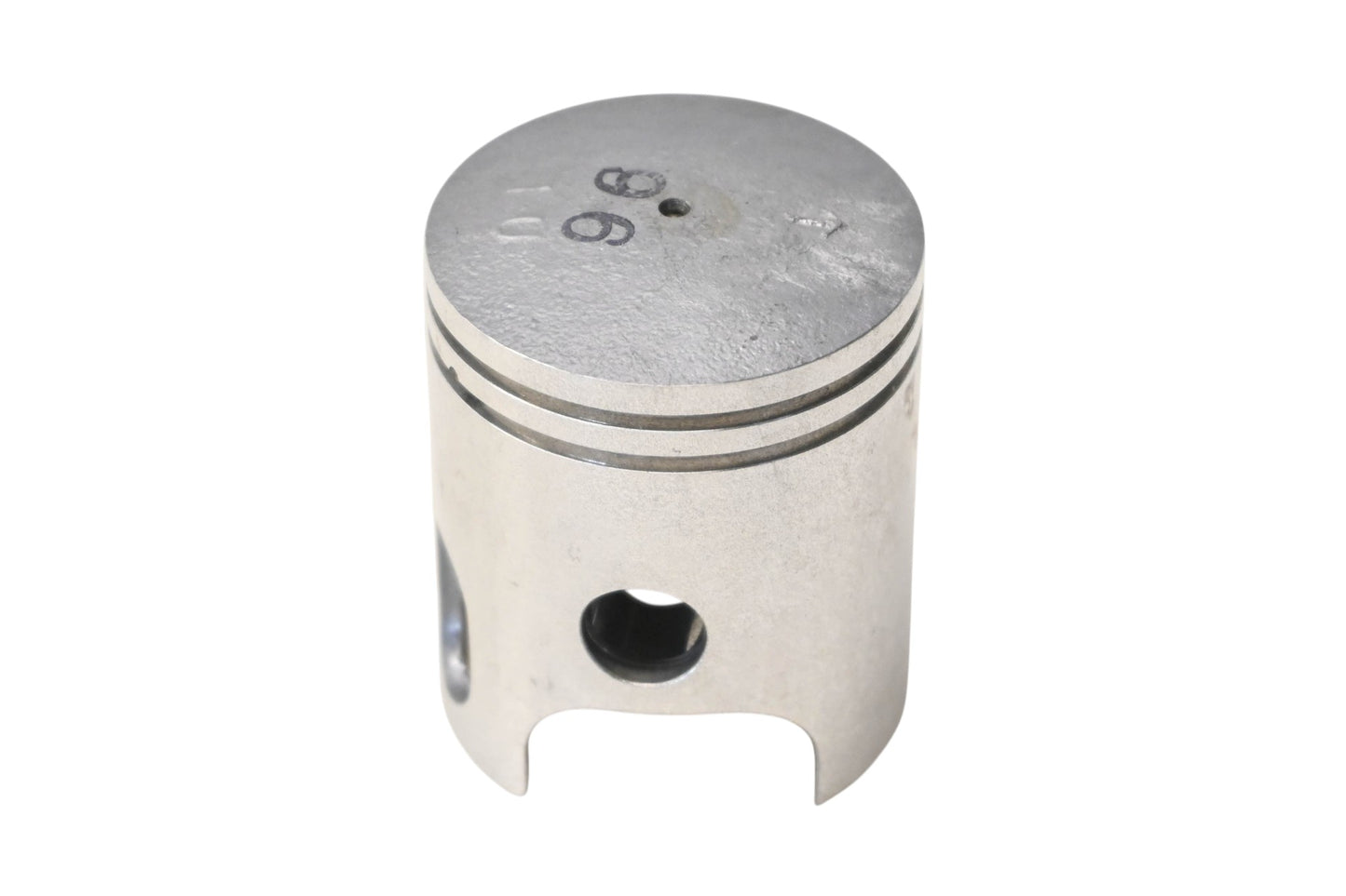 New OEM Yamaha 1YU-11631-00-96 Piston NOS