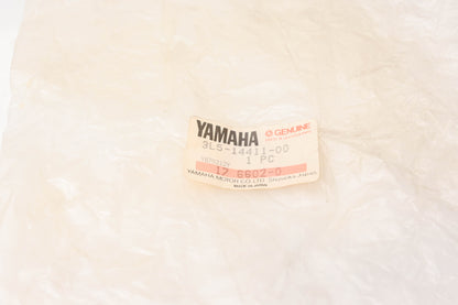 New OEM Yamaha 3L5-14411-00-00 Air Cleaner Case 1 NOS