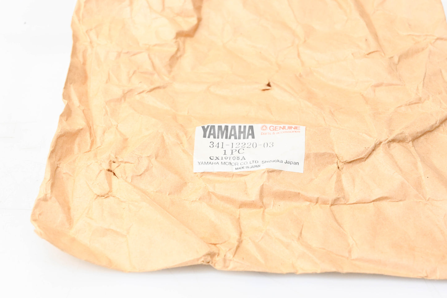 New OEM Yamaha 341-12220-03-00 Stopper Guide NOS