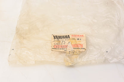 New OEM Yamaha 12R-27420-00-R4 Front Foot Rest Assembly NOS