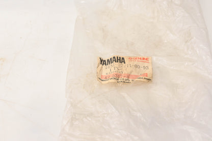 New OEM Yamaha 16M-27211-00-93 Rear Brake Pedal NOS
