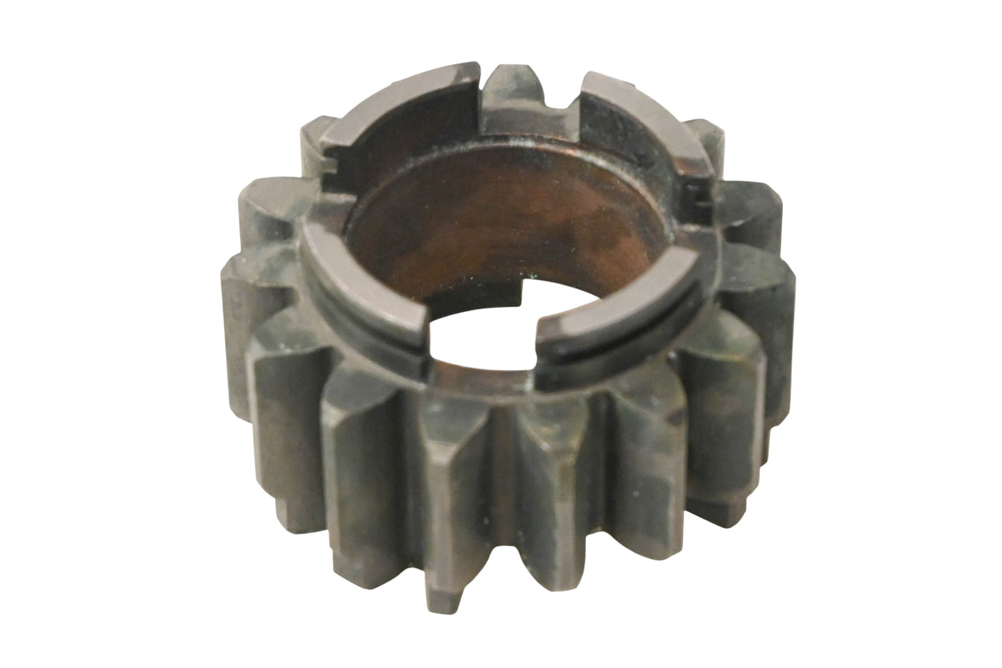 New OEM Yamaha 246-17121-00-00 2nd Pinion Gear NOS