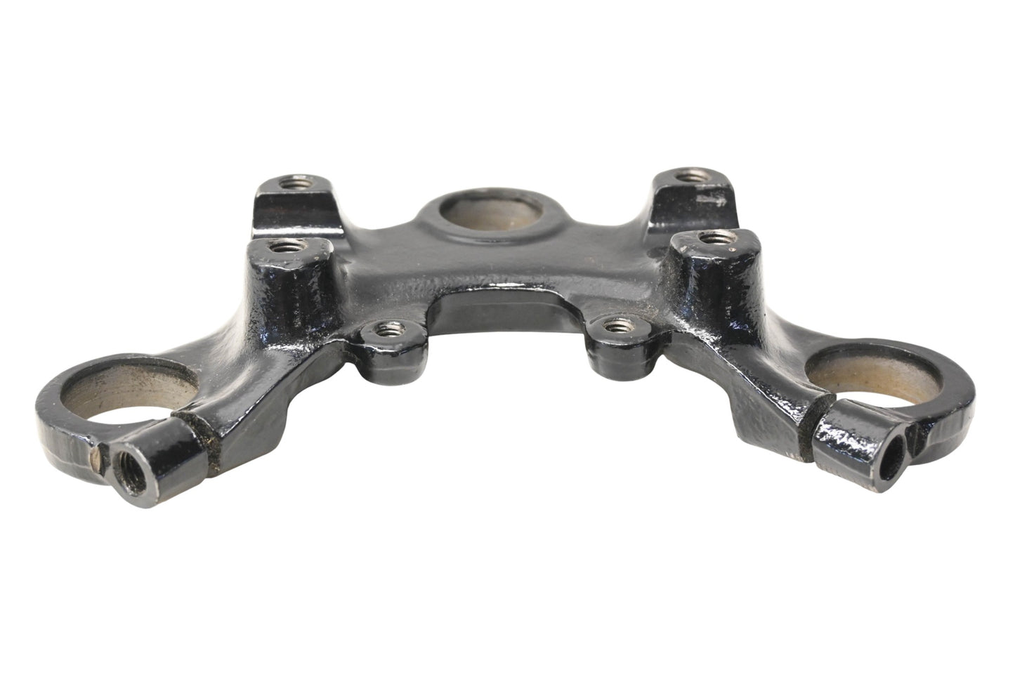 New OEM Yamaha 443-23435-00-33 Triple Tree Top Clamp NOS