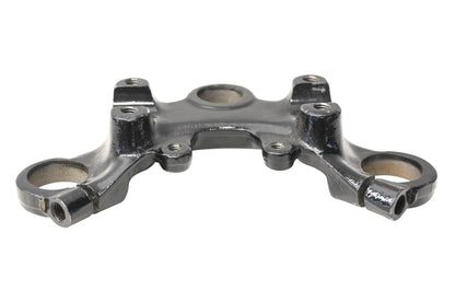 New OEM Yamaha 443-23435-00-33 Triple Tree Top Clamp NOS