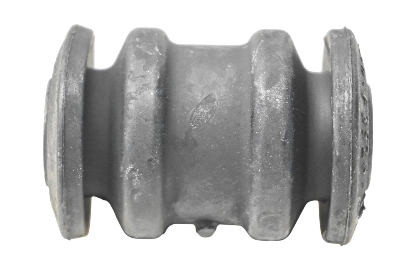 New OEM Yamaha JN6-F3526-10-00 Control Arm Bushing NOS