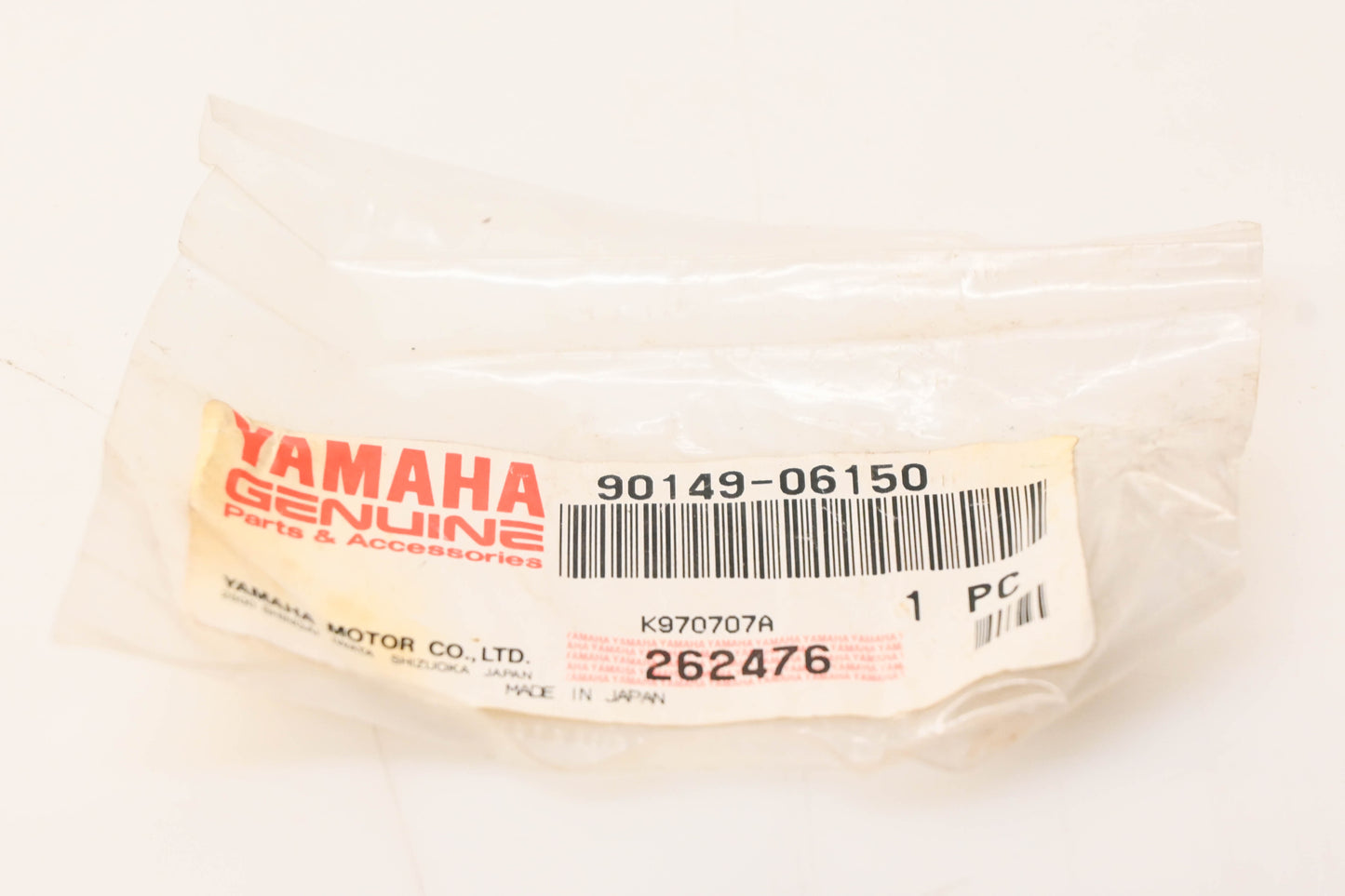 New OEM Yamaha 90149-06150-00 Counter Sunk Screw NOS