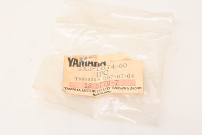 New OEM Yamaha 3X3-14174-00-00 Plunger Cap NOS